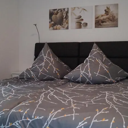 Flat11 4-zi Messe Karlsruhe