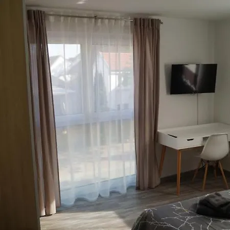 Flat11 4-zi Messe Karlsruhe Apartman *